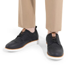 Elegant Stride-Men's Lace-Up Oxford Shoe